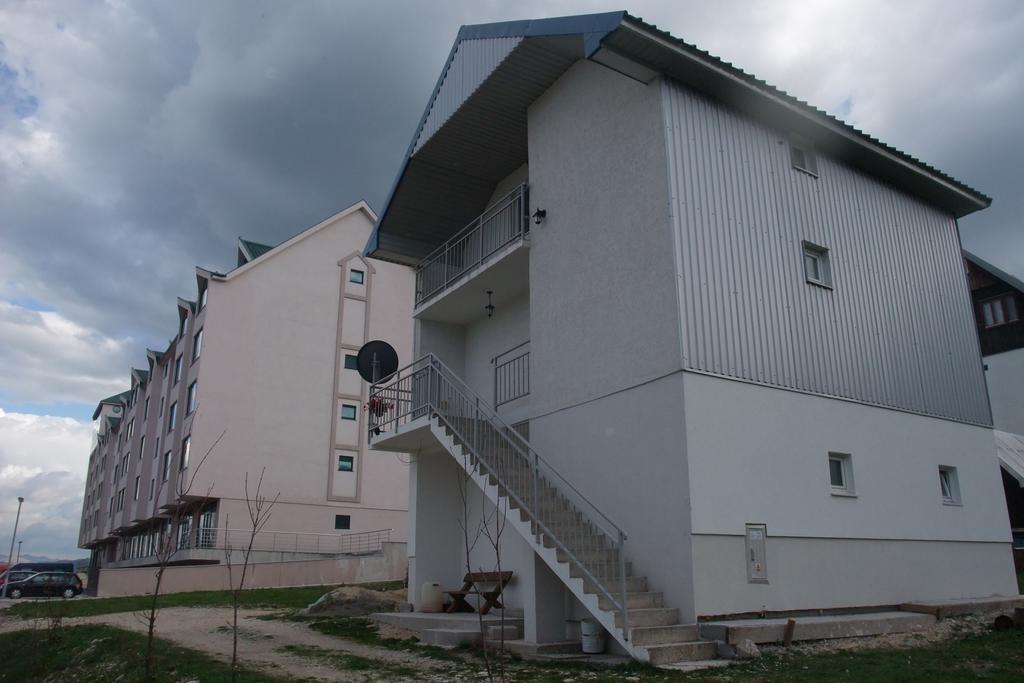 Apartman Lucija Zabljak  Ngoại thất bức ảnh